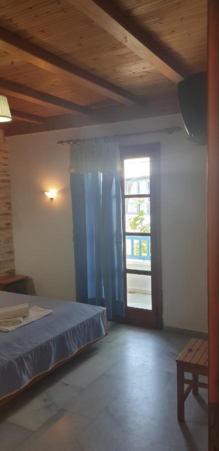 Evi Studios & Apartments Naxos City Экстерьер фото