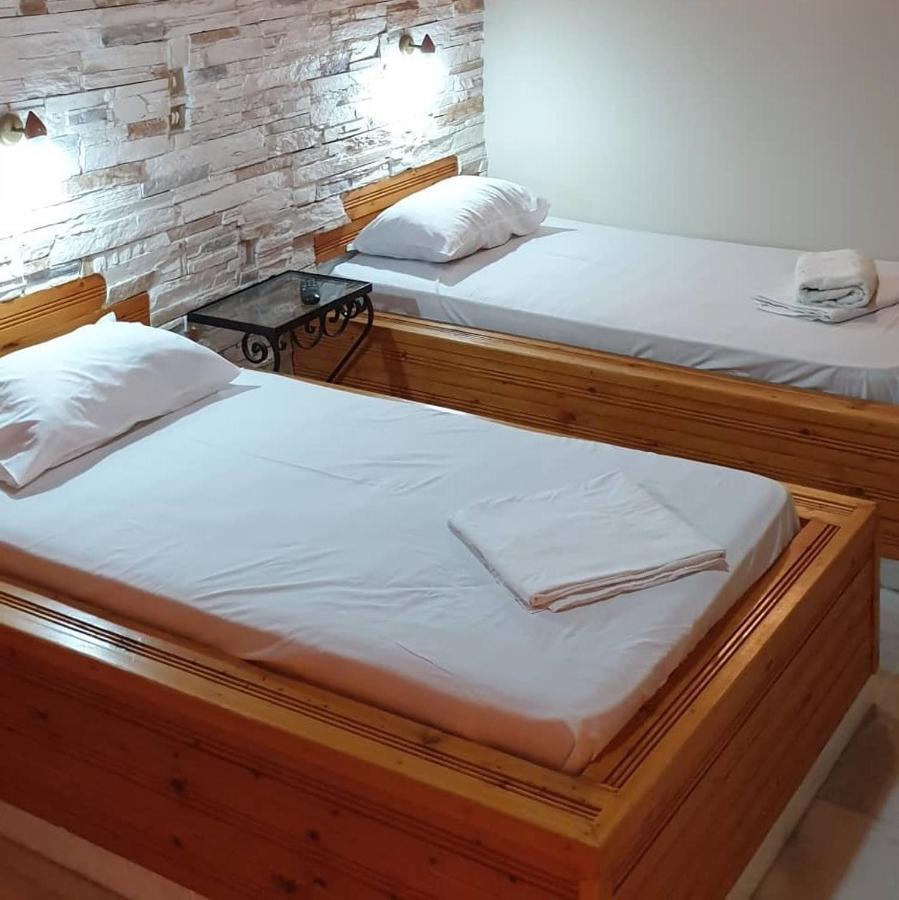 Evi Studios & Apartments Naxos City Экстерьер фото