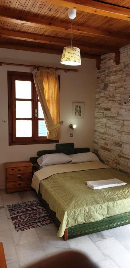 Evi Studios & Apartments Naxos City Экстерьер фото